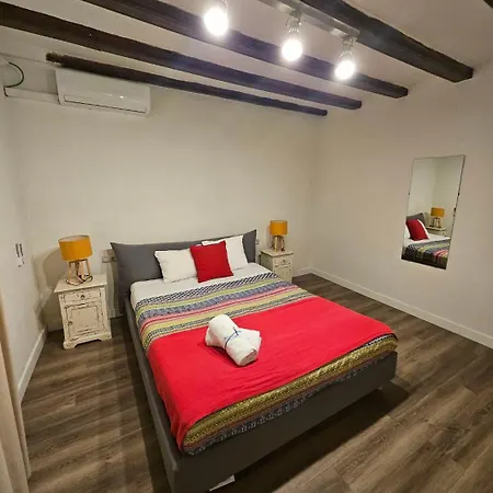 Apartment Family Flat Near Ramblas Bcn 5 Barcelona