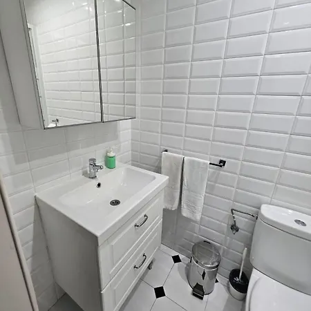 Family Flat Near Ramblas Bcn 5 * Barcelona