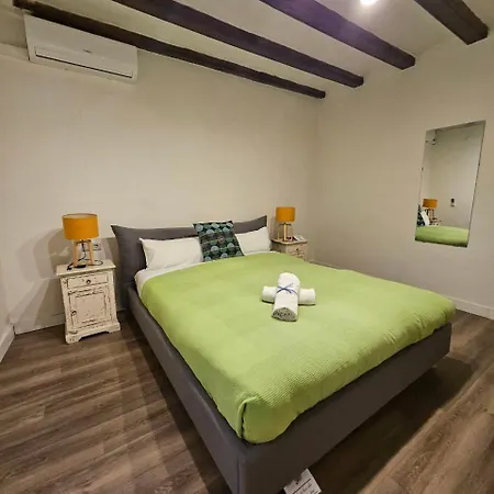 Apartment Family Flat Near Ramblas Bcn 5 Barcelona
